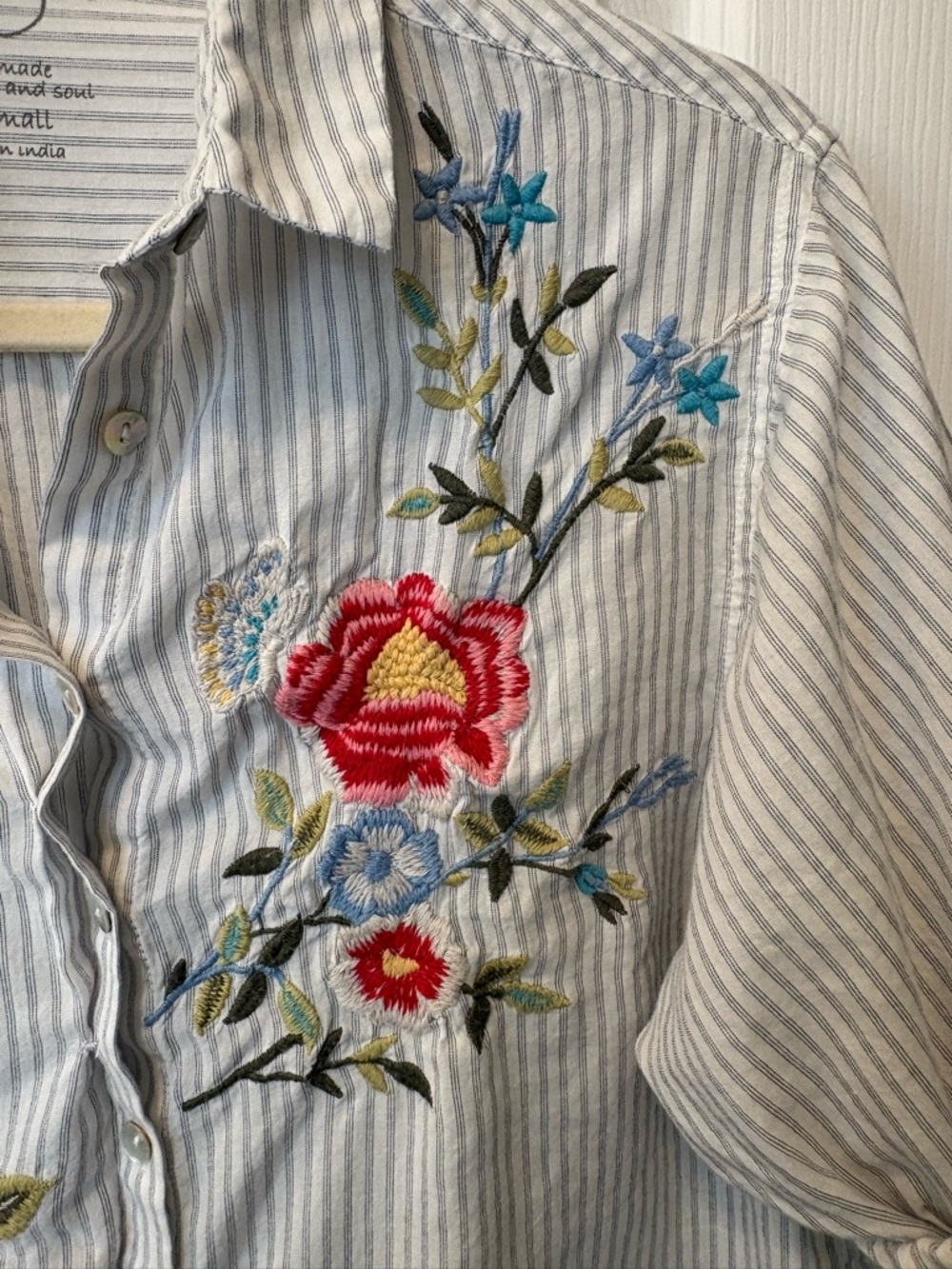 Kyla Sea Women's Blue Stripe Embroidered Button-Down Shirt - Picture 4 of 11
